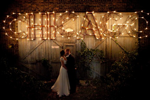 bride-and-groom-under-chicago-city-sign