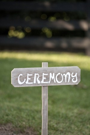 ceremony-wedding-sign