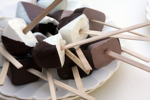 hot-cocoa-on-a-stick