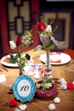 red-and-blue-rose-centerpiece