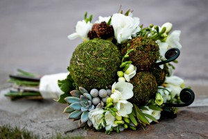 Green-Moss-Succulent-Bouquet