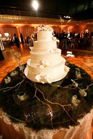 Magnolia-Wedding-Cake