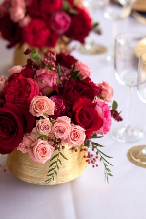Pink-Red-Gold-Wedding-Table-Ideas-27