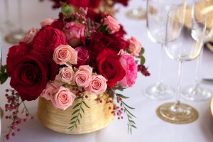 Pink-Red-Gold-Wedding-Table-Ideas-28