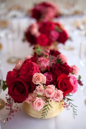Red-Pink-Rose-Gold-Vase-Centerpiece