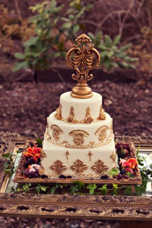 Gilded-Gold-Wedding-Cake