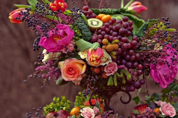 Luxury-Purple-Green-Flower-Fruit-Centerpiece