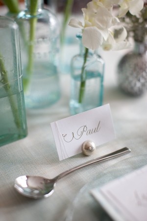 Thread-Wrapped-Place-Card