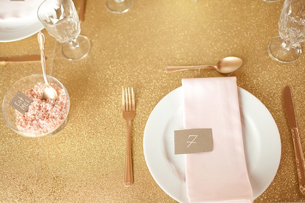 Gold-and-Pink-Wedding-Table