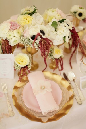 Pink-Gold-Red-Romantic-Wedding-Place-Setting