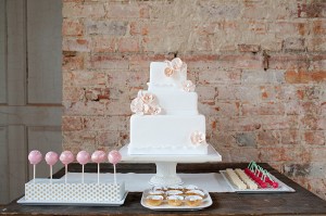 Pink-Gold-Wedding-Dessert-Table