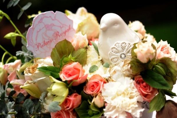 Pink-and-White-Rose-Centerpiece