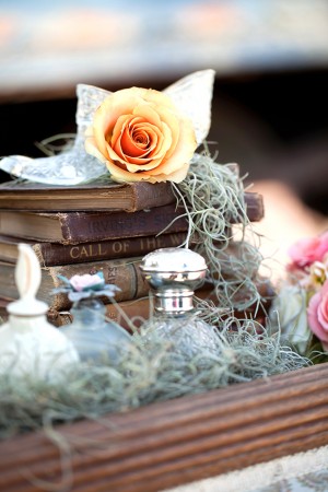 Vintage-Books-Wedding-Decor