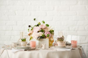 Vintage-Pink-and-Silver-Tabletop