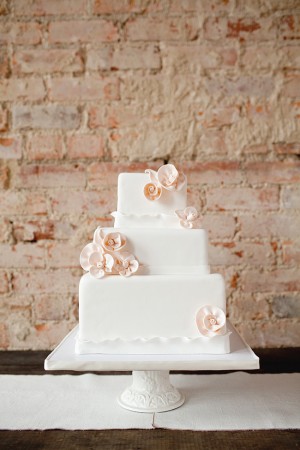 White-Champagne-Peach-Wedding-Cake