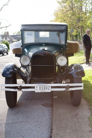 Vintage-Truck-Wedding-Getaway-Car