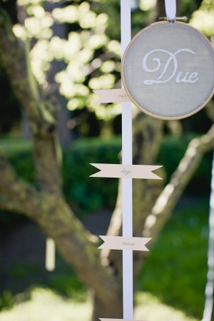 Classic-Green-and-White-Wedding-Ideas-13