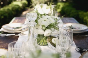 Classic-Green-and-White-Wedding-Ideas-5