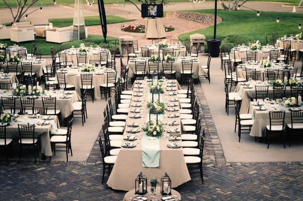 Elegant-Outdoor-Wedding-Reception