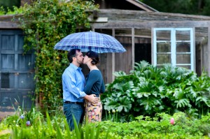 Rainy-Garden-Engagement-Photos