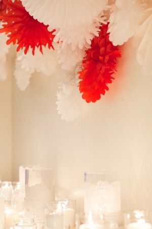 Red-and-White-Doily-Wedding-Decor