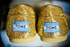 Sparkly-Gold-Toms