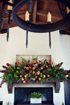 Tropical-Greenery-and-Rose-Mantel-Decor