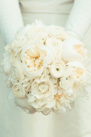White-Peony-Ranunculus-Bouquet