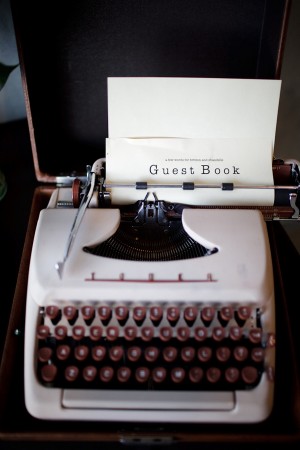 guestbook-typewriter