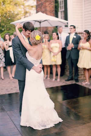 Buttercup-Yellow-Southern-Wedding-By-Hilton-Pittman-Photography-3