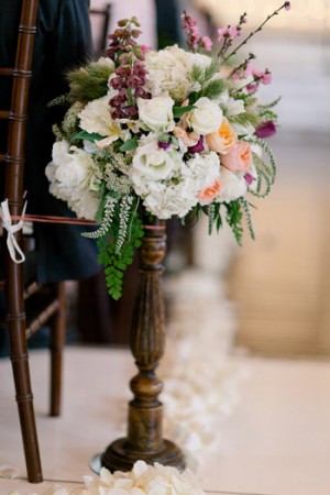 Pedestal-Wedding-Flowers