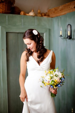 Relaxed-Virginia-Vineyard-Wedding-Katelyn-James-Photography-19