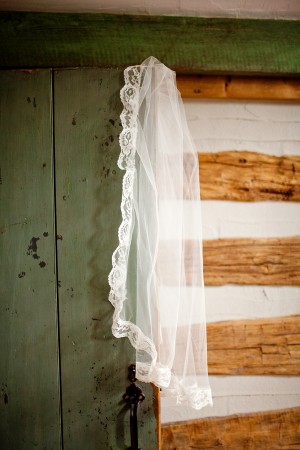 Relaxed-Virginia-Vineyard-Wedding-Katelyn-James-Photography-2