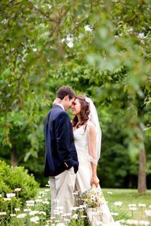 Relaxed-Virginia-Vineyard-Wedding-Katelyn-James-Photography-4