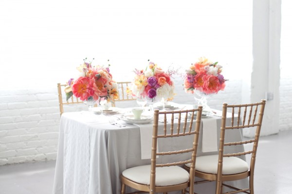 Romantic-Gray-White-Pink-Purple-Wedding-Table