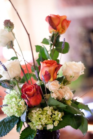 Coral-Rose-and-Hydrangea-Centerpiece