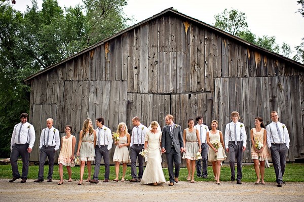 Earthy-Rustic-St-Louis-Wedding-by-Amelia-Strauss-Photography-9