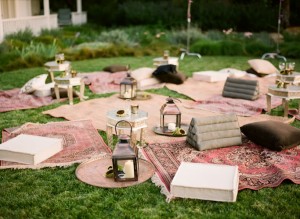 Outdoor-Wedding-Rug-Lounge-Area