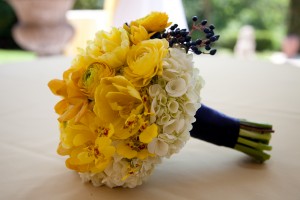 Yellow-White-Navy-Wedding-Bouquet