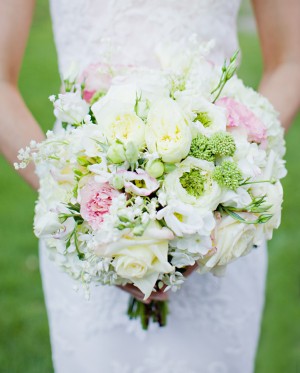 Pale-Pink-White-Yellow-Bouquet