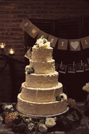 35-Vintage-Rustic-Wedding-Cake