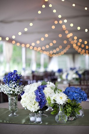 Blue-and-White-Centerpieces