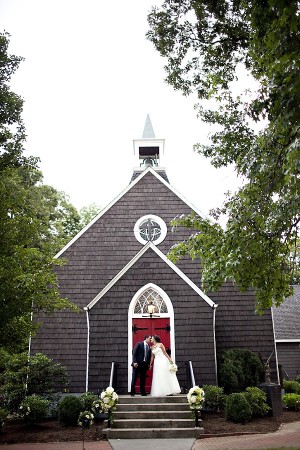 Chapel-Wedding-Photo