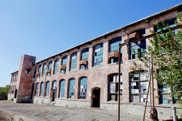 Old-Distressed-Factory-Wedding