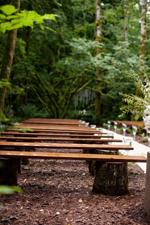 Rustic-Wood-Benches-Wedding-Ceremony