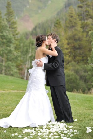 Beaver-Creek-Mountain-Ski-Resort-Wedding-by-Rebekah-Westover-3
