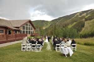 Mountain-Wedding-Ceremony