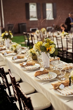 Natural-Yellow-Tablescape
