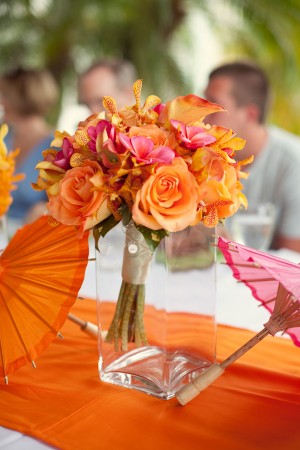 Colorful-Hawaiian-Wedding-Bouquet