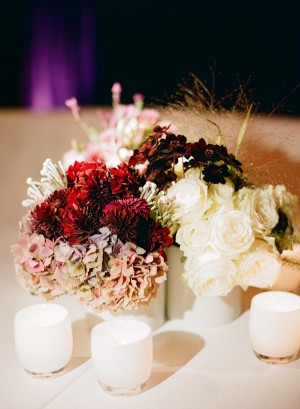 Crimson-and-White-Modern-Elegant-Wedding-Centerpiece